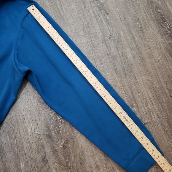 The North Face Vibrant Blue Hoodie - Picture 9 of 11